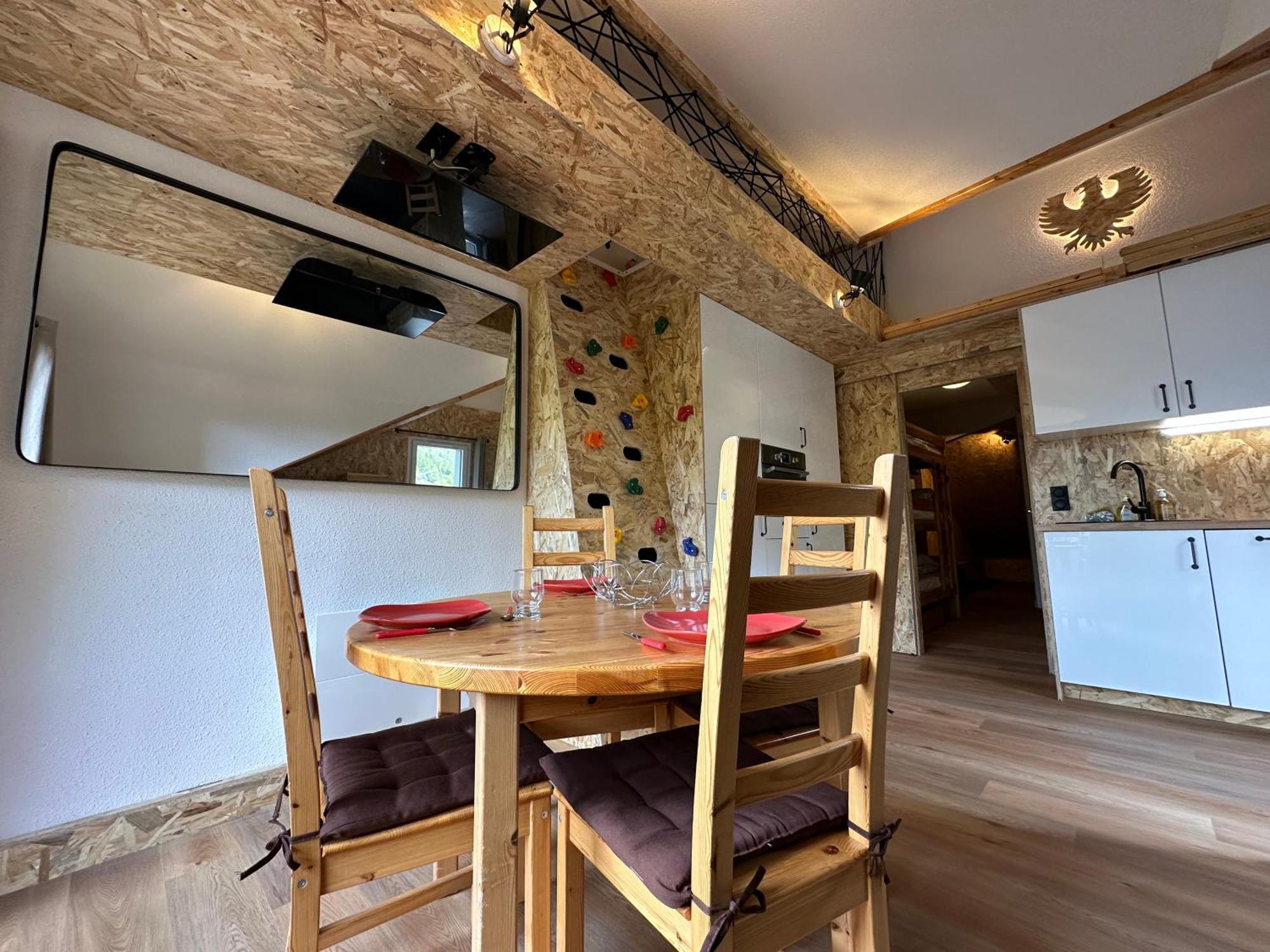 Les Cimes De Cadelio , 5 A 7 Personnes, Proche Base De Loisirs Et Remontee Du Pontillas, Dernier Etage La Salle-les-Alpes Exterior photo